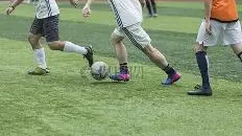 “江西少女足球集结号，原创赛事激战正酣，全国赛进八强！”