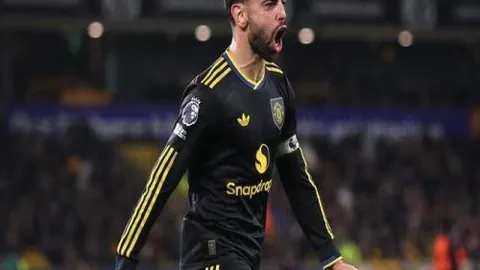 诺维茨基洛杉矶观战东契奇湖人队首秀